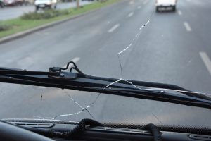 How Auto Glass Damage Affects Driver Safety and Liability for Businesses